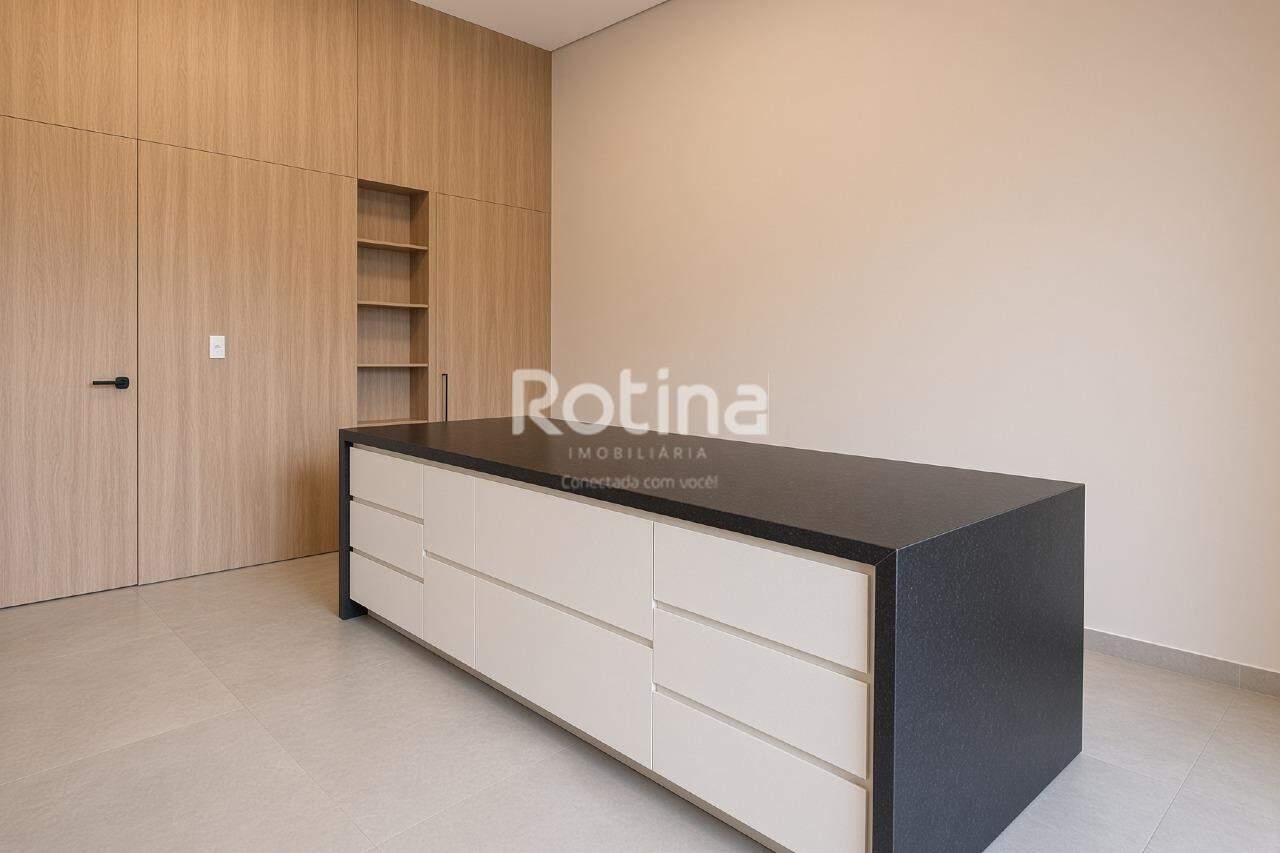 Casa Condomínio Fechado à venda, 3 quartos em Uberlândia no bairro Aclimação no valor de R$ 1.150.000,00 - Rotina Imobiliária: 
