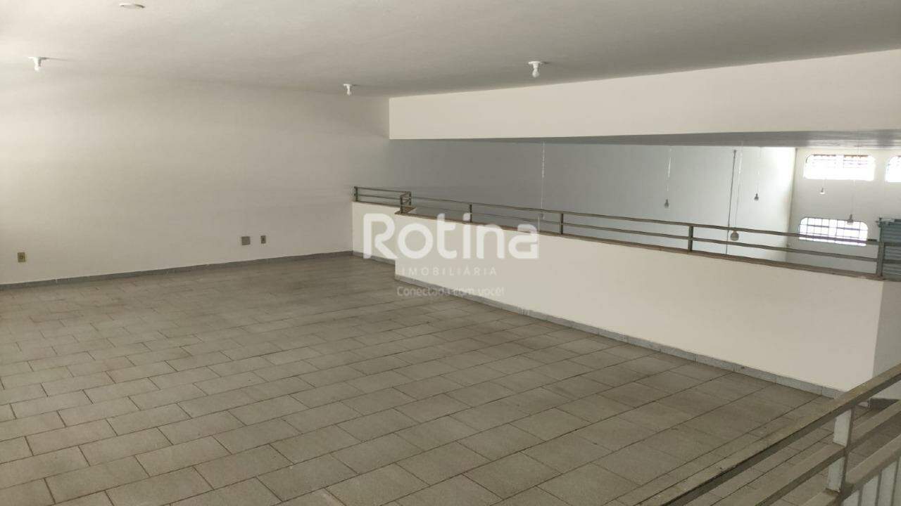 Comercial para alugar, em Uberlândia no bairro Martins no valor de R$ 7.000,00 - Rotina Imobiliária: 