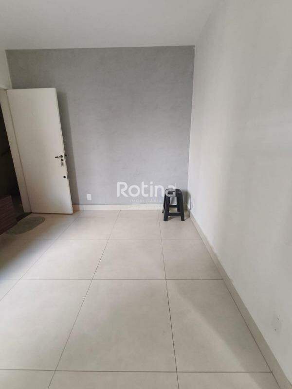 Apartamento à venda, 2 quartos em Uberlândia no bairro Shopping Park no valor de R$ 160.000,00 - Rotina Imobiliária: 