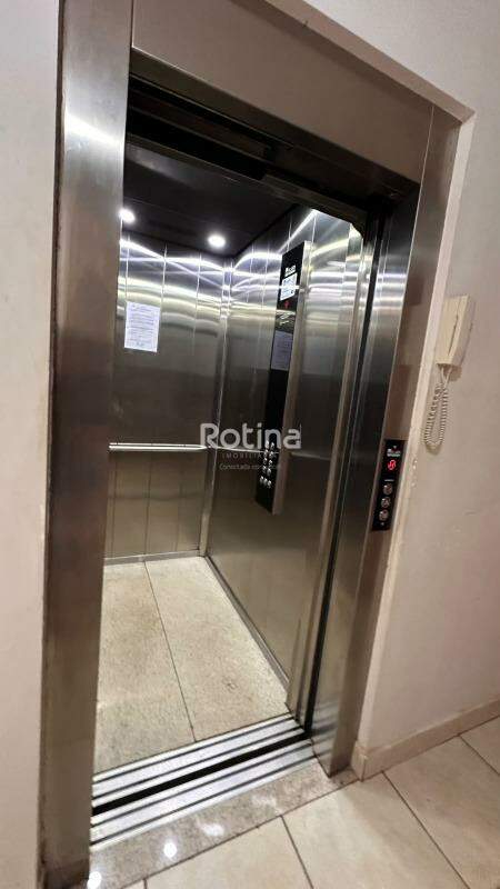 Apartamento para alugar, 2 quartos em Uberlândia no bairro Daniel Fonseca no valor de R$ 1.800,00 - Rotina Imobiliária: 