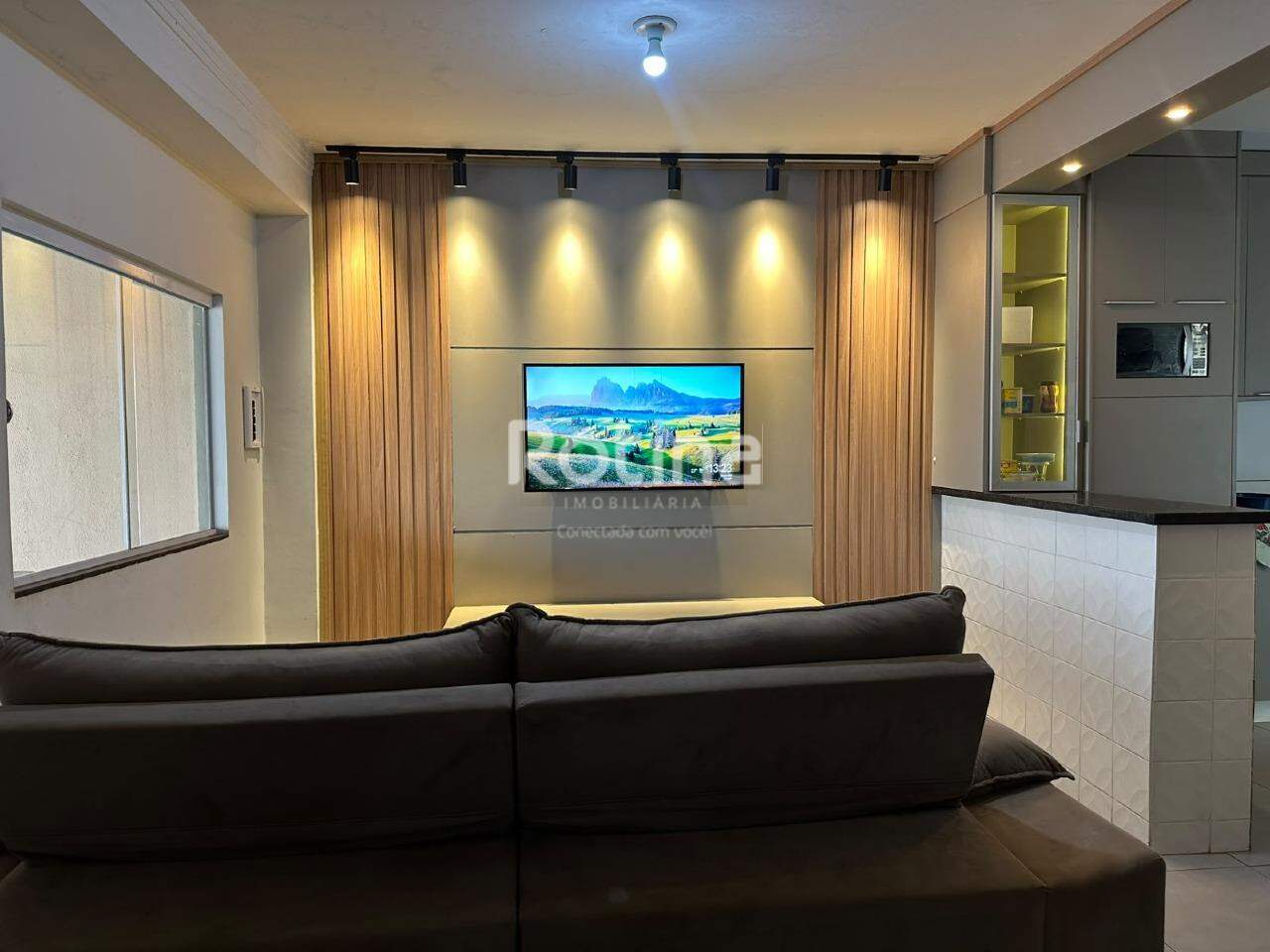 Casa para alugar, 2 quartos em Uberlândia no bairro Jardim Canaã no valor de R$ 2.600,00 - Rotina Imobiliária: 