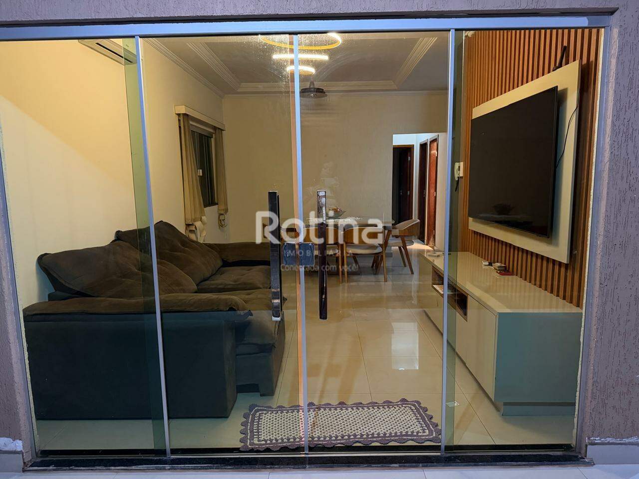 Casa para alugar, 4 quartos em Uberlândia no bairro Jardim Patrícia no valor de R$ 7.500,00 - Rotina Imobiliária: 