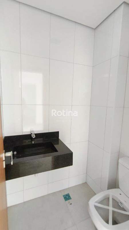 Apartamento à venda, 3 quartos em Uberlândia no bairro Santa Mônica no valor de R$ 650.000,00 - Rotina Imobiliária: Lavabo