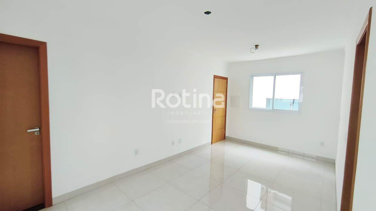 Apartamento à venda, 3 quartos em Uberlândia no bairro Santa Mônica no valor de R$ 590.000,00 - Rotina Imobiliária: Sala 
