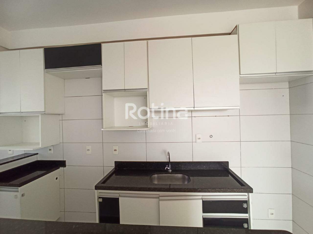 Apartamento à venda, 2 quartos em Uberlândia no bairro Aclimação no valor de R$ 300.000,00 - Rotina Imobiliária: 