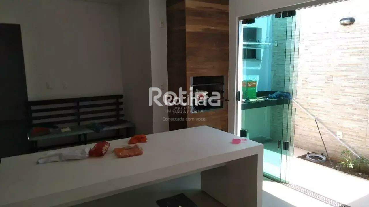 Casa Condomínio Fechado à venda, 3 quartos em Uberlândia no bairro Aclimação no valor de R$ 500.000,00 - Rotina Imobiliária: 