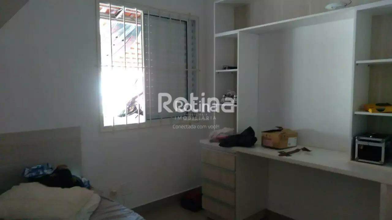Casa Condomínio Fechado à venda, 3 quartos em Uberlândia no bairro Aclimação no valor de R$ 500.000,00 - Rotina Imobiliária: 