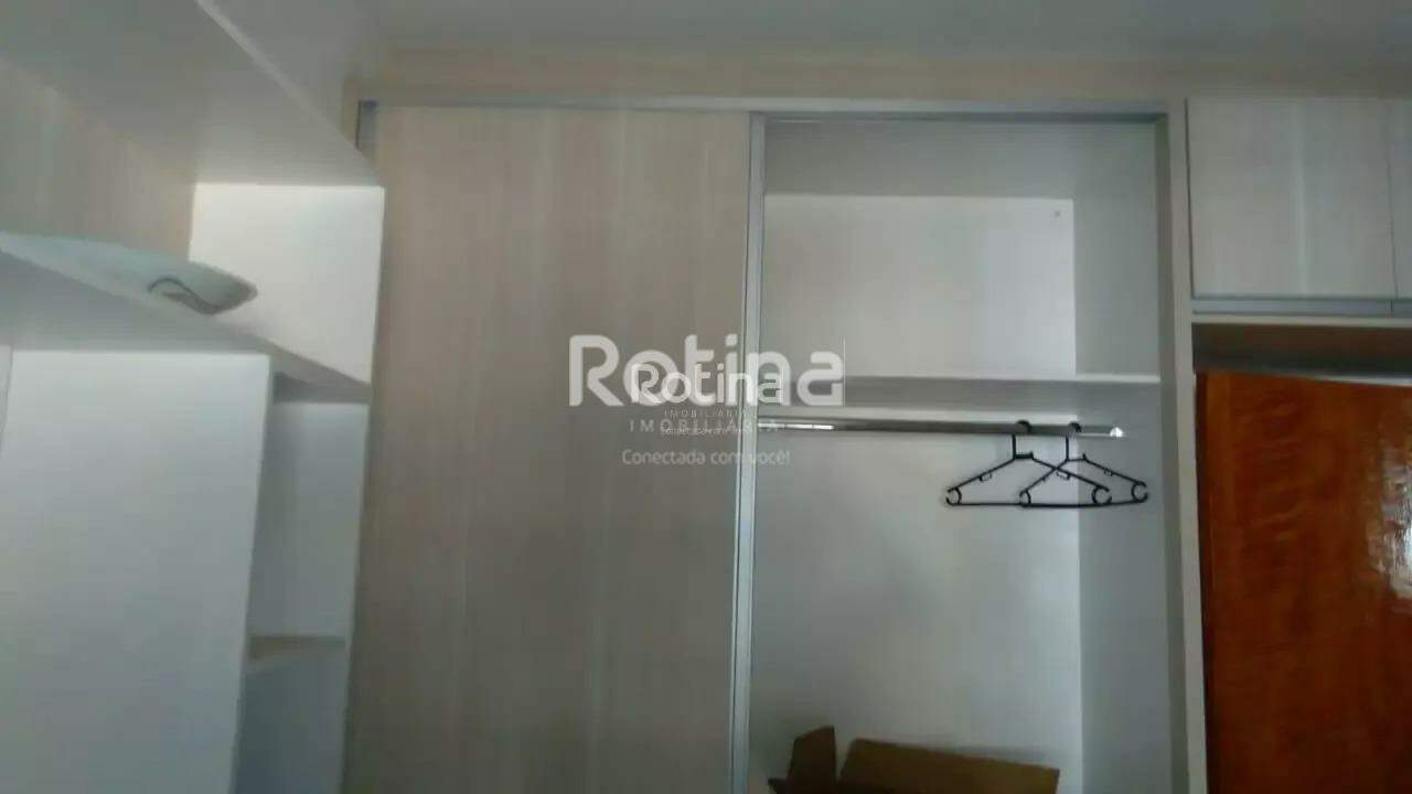 Casa Condomínio Fechado à venda, 3 quartos em Uberlândia no bairro Aclimação no valor de R$ 500.000,00 - Rotina Imobiliária: 
