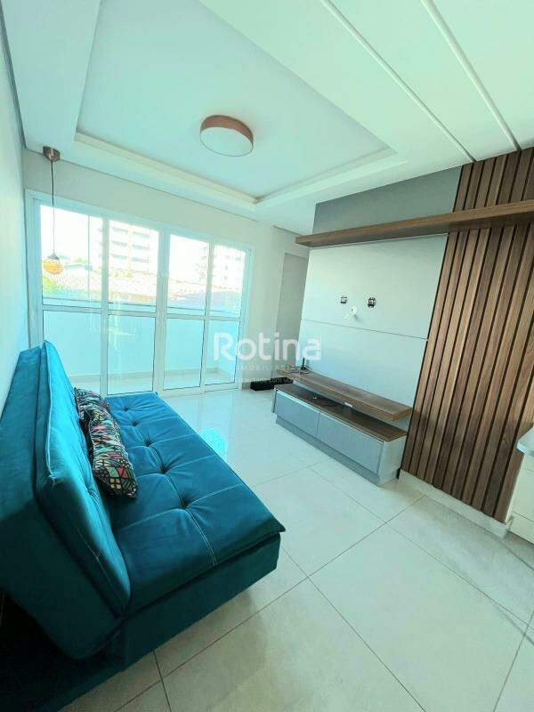 Apartamento para alugar, 3 quartos em Uberlândia no bairro Santa Mônica no valor de R$ 2.700,00 - Rotina Imobiliária: 