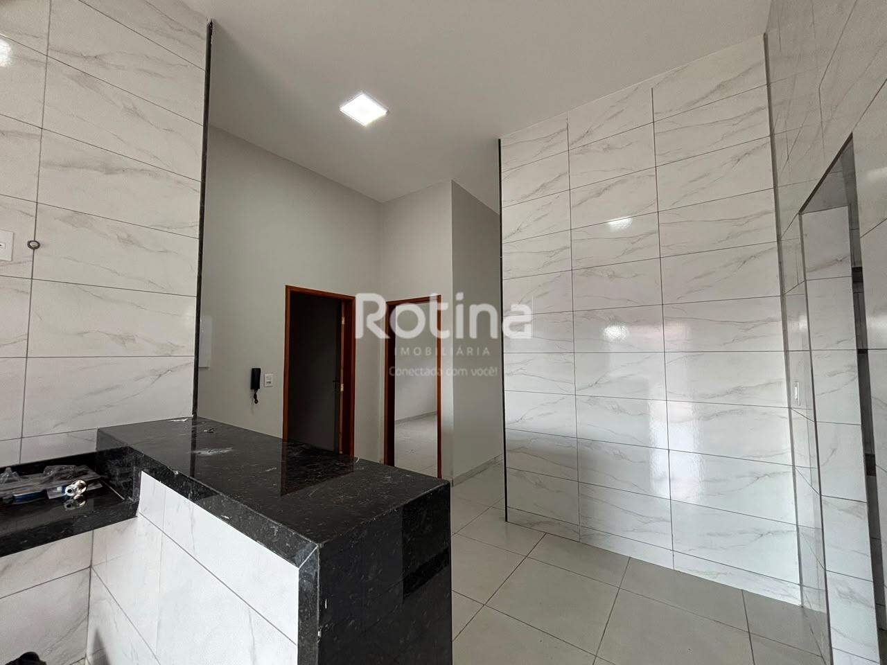 Casa à venda, 3 quartos em Uberlândia no bairro Segismundo Pereira no valor de R$ 650.000,00 - Rotina Imobiliária: 
