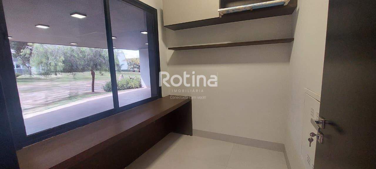 Casa Condomínio Fechado para alugar, 4 quartos em Uberlândia no bairro Laranjeiras no valor de R$ 17.000,00 - Rotina Imobiliária: 