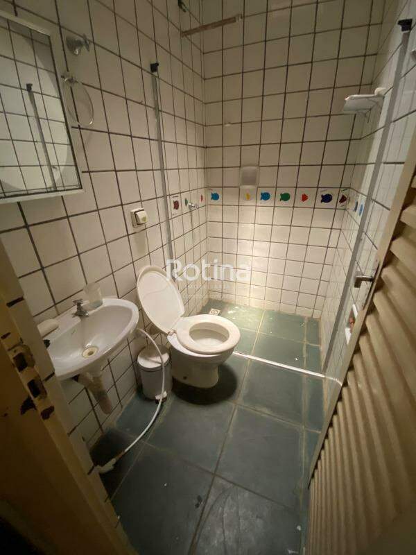 Casa Condomínio Fechado à venda, 3 quartos em Uberlândia no bairro Jardim Holanda no valor de R$ 380.000,00 - Rotina Imobiliária: 