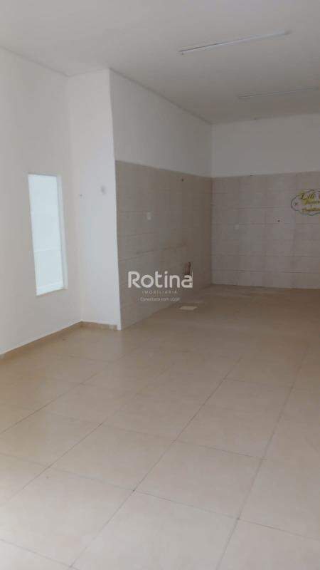 Comercial para alugar, em Uberlândia no bairro Granada no valor de R$ 7.500,00 - Rotina Imobiliária: 