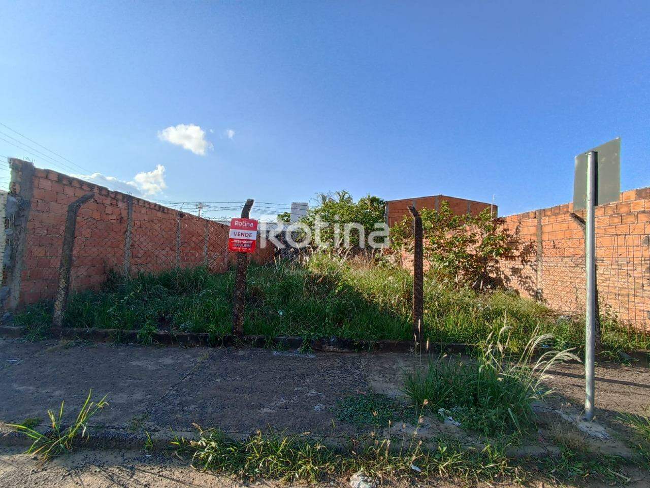 Terreno à venda, em Uberlândia no bairro Jardim Patrícia no valor de R$ 380.000,00 - Rotina Imobiliária: 