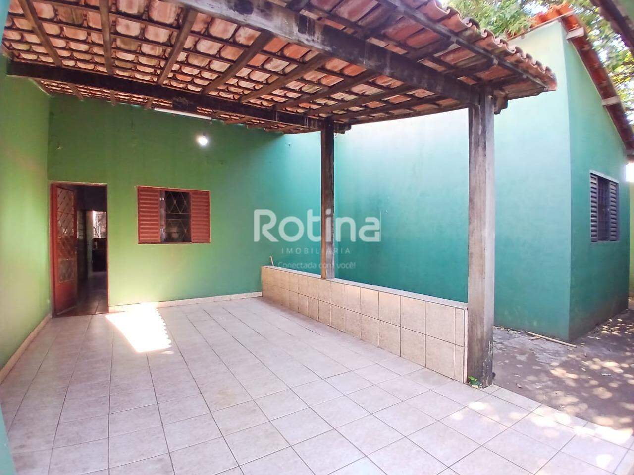Casa à venda, 3 quartos em Uberlândia no bairro Laranjeiras no valor de R$ 300.000,00 - Rotina Imobiliária: 