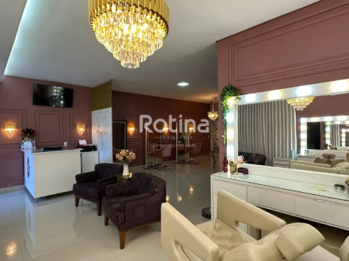 Casa à venda, 5 quartos em Uberlândia no bairro Novo Mundo no valor de R$ 1.600.000,00 - Rotina Imobiliária: 