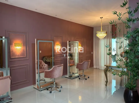 Casa à venda, 5 quartos em Uberlândia no bairro Novo Mundo no valor de R$ 1.600.000,00 - Rotina Imobiliária: 