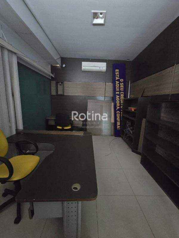 Prédio Inteiro à venda, em Uberlândia no bairro Nossa Senhora Aparecida no valor de R$ 3.800.000,00 - Rotina Imobiliária: 