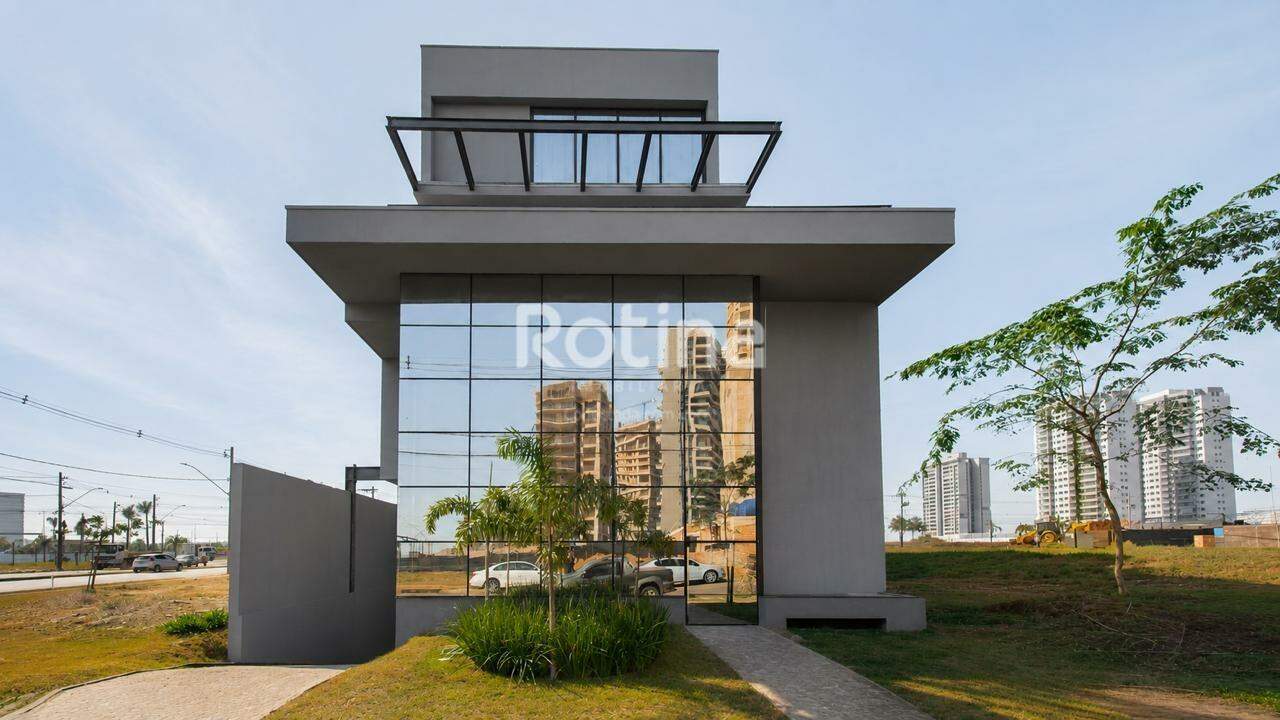 Comercial à venda, em Uberlândia no bairro Parque Una no valor de R$ 2.977.000,00 - Rotina Imobiliária: 