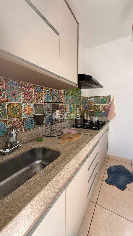 Apartamento à venda, 2 quartos em Uberlândia no bairro Presidente Roosevelt no valor de R$ 269.900,00 - Rotina Imobiliária: 