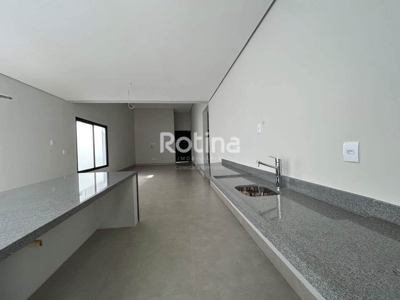 Casa Condomínio Fechado à venda, 3 quartos em Uberlândia no bairro Cond. Splendido no valor de R$ 1.890.000,00 - Rotina Imobiliária: 