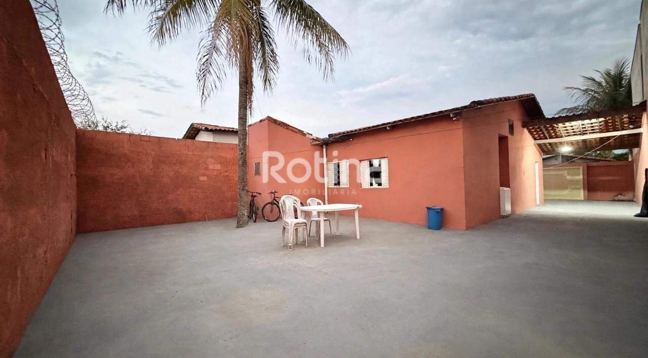Casa Condomínio Fechado à venda, 2 quartos em Uberlândia no bairro Jardim Holanda no valor de R$ 450.000,00 - Rotina Imobiliária: 