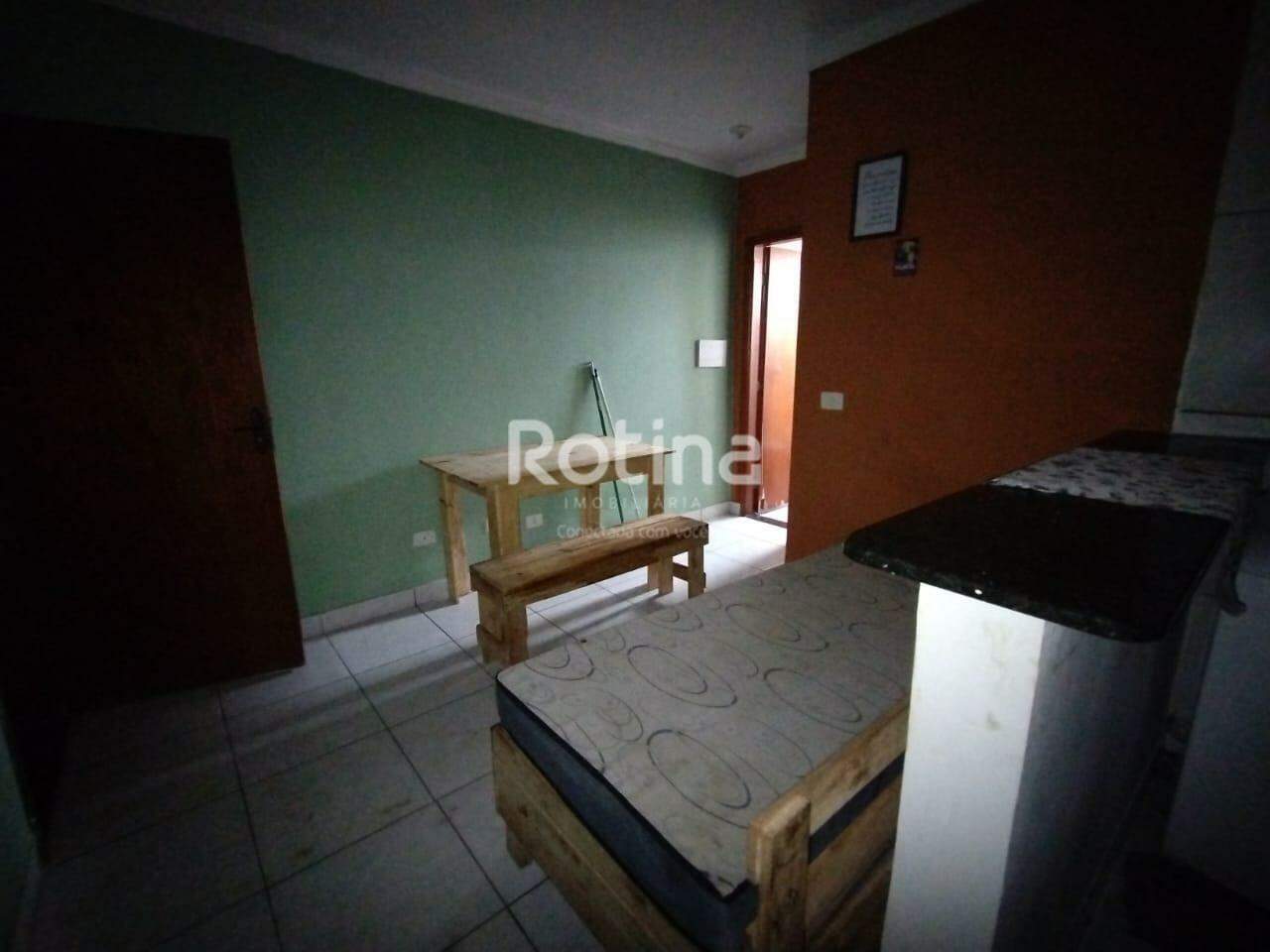 Apartamento para alugar, 1 quarto em Uberlândia no bairro Laranjeiras no valor de R$ 1.100,00 - Rotina Imobiliária: 