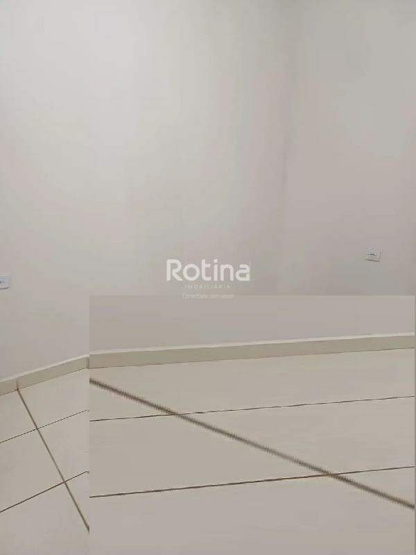 Kitnet para alugar, 1 quarto em Uberlândia no bairro Tocantins no valor de R$ 1.250,00 - Rotina Imobiliária: 