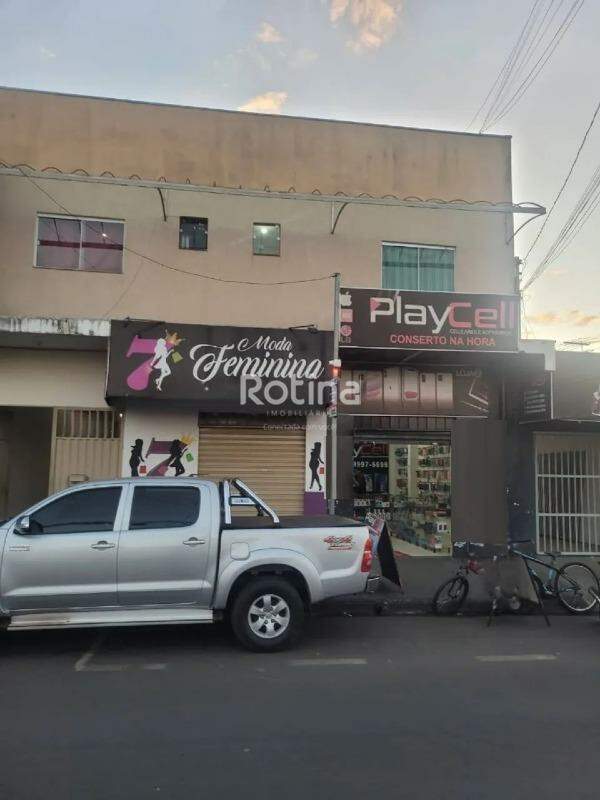 Kitnet para alugar, 1 quarto em Uberlândia no bairro Tocantins no valor de R$ 1.250,00 - Rotina Imobiliária: 