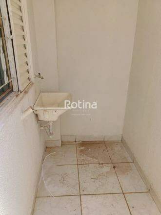 Kitnet para alugar, 1 quarto em Uberlândia no bairro Tocantins no valor de R$ 1.250,00 - Rotina Imobiliária: 