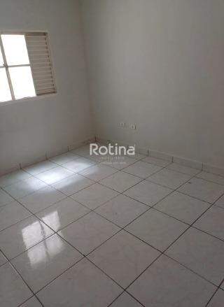 Kitnet para alugar, 1 quarto em Uberlândia no bairro Tocantins no valor de R$ 1.000,00 - Rotina Imobiliária: 