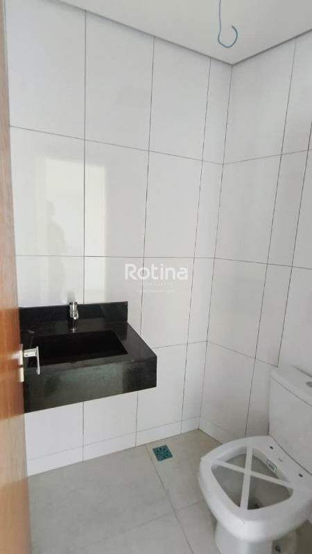 Apartamento à venda, 3 quartos em Uberlândia no bairro Santa Mônica no valor de R$ 600.000,00 - Rotina Imobiliária: Lavabo