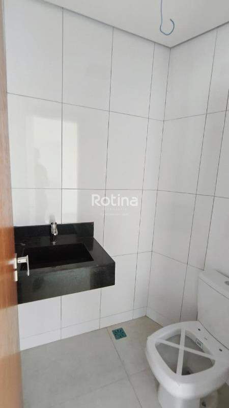 Apartamento à venda, 3 quartos em Uberlândia no bairro Santa Mônica no valor de R$ 600.000,00 - Rotina Imobiliária: Lavabo