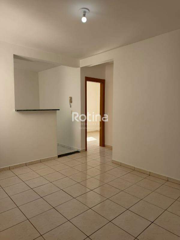 Apartamento à venda, 2 quartos em Uberlândia no bairro Shopping Park no valor de R$ 160.000,00 - Rotina Imobiliária: 