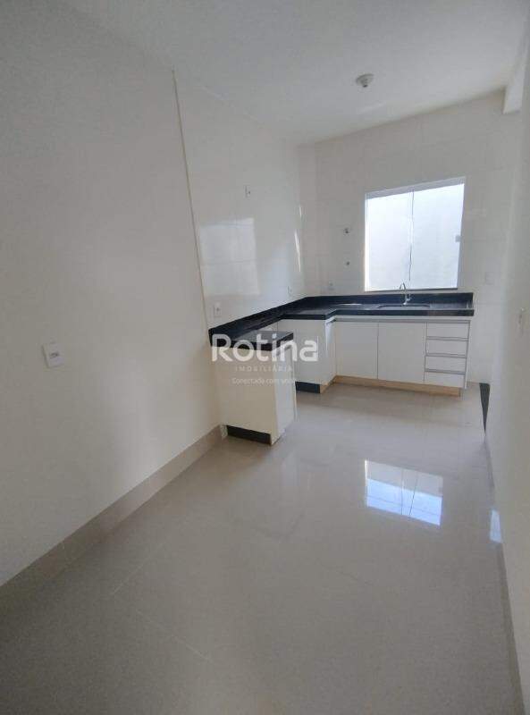 Apartamento à venda, 2 quartos em Uberlândia no bairro Novo Mundo no valor de R$ 330.000,00 - Rotina Imobiliária: 