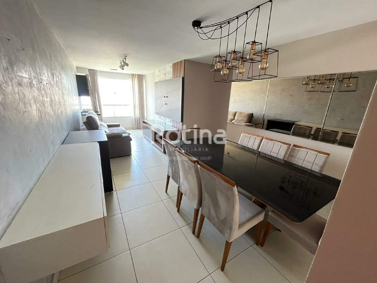 Apartamento para alugar, 2 quartos em Uberlândia no bairro Patrimônio no valor de R$ 3.400,00 - Rotina Imobiliária: 