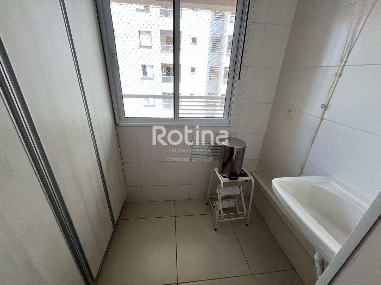 Apartamento para alugar, 2 quartos em Uberlândia no bairro Patrimônio no valor de R$ 3.400,00 - Rotina Imobiliária: 