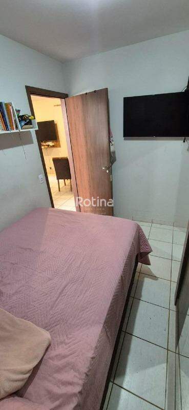 Apartamento à venda, 2 quartos em Uberlândia no bairro Shopping Park no valor de R$ 190.000,00 - Rotina Imobiliária: 