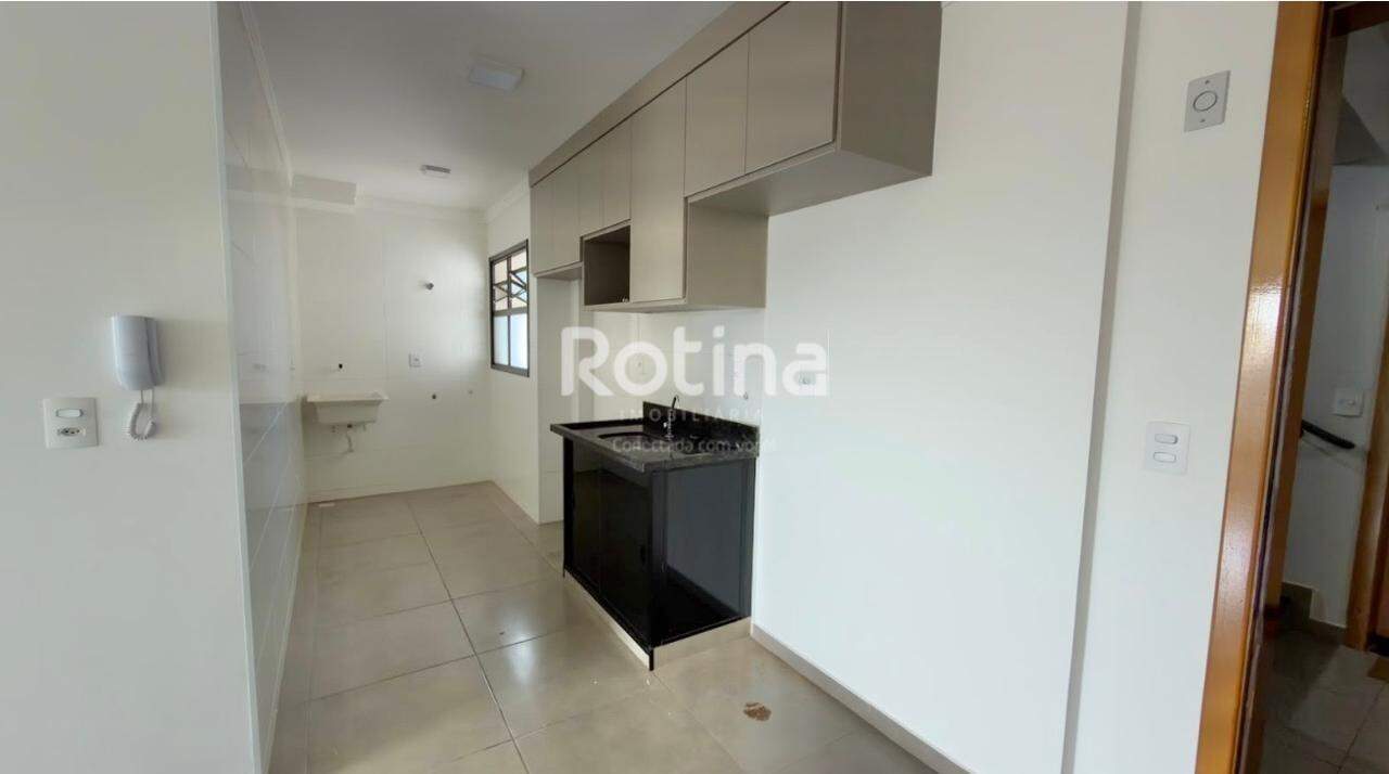 Apartamento à venda, 3 quartos em Uberlândia no bairro Jardim Veneza no valor de R$ 330.000,00 - Rotina Imobiliária: 