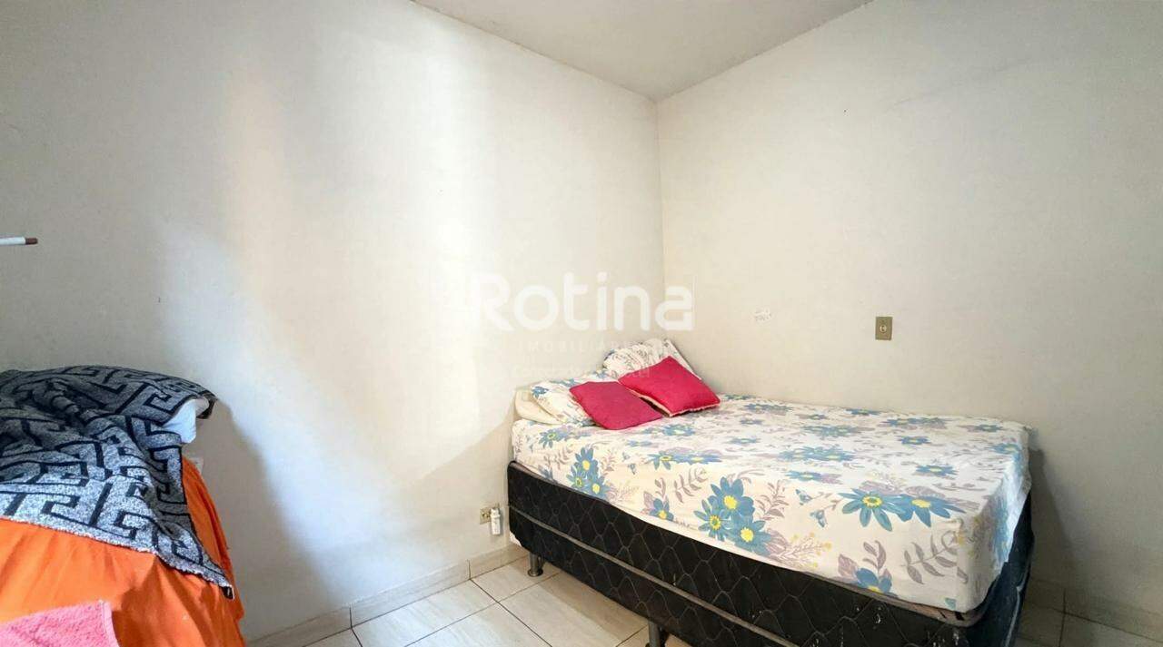 Casa à venda, 2 quartos em Uberlândia no bairro Laranjeiras no valor de R$ 290.000,00 - Rotina Imobiliária: 