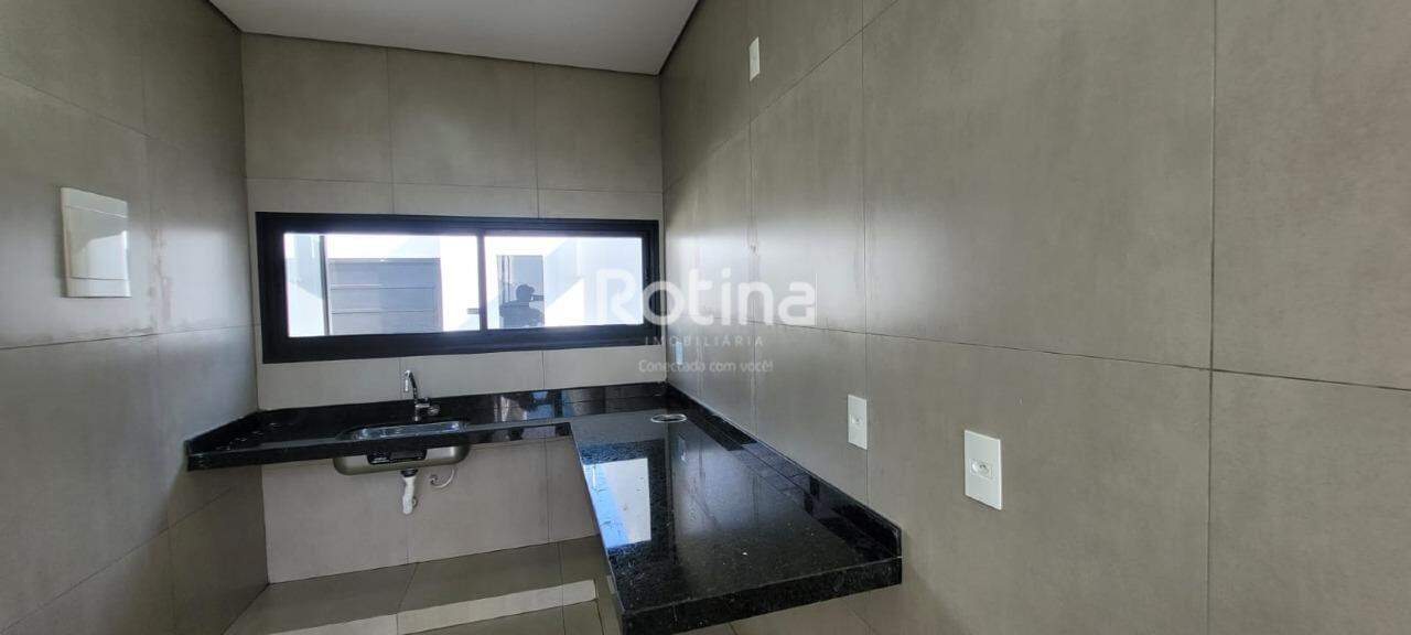Casa à venda, 3 quartos em Uberlândia no bairro Vida Nova no valor de R$ 495.000,00 - Rotina Imobiliária: 