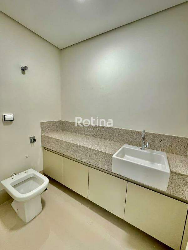 Apartamento à venda, 3 quartos em Uberlândia no bairro Santa Mônica no valor de R$ 1.050.000,00 - Rotina Imobiliária: 