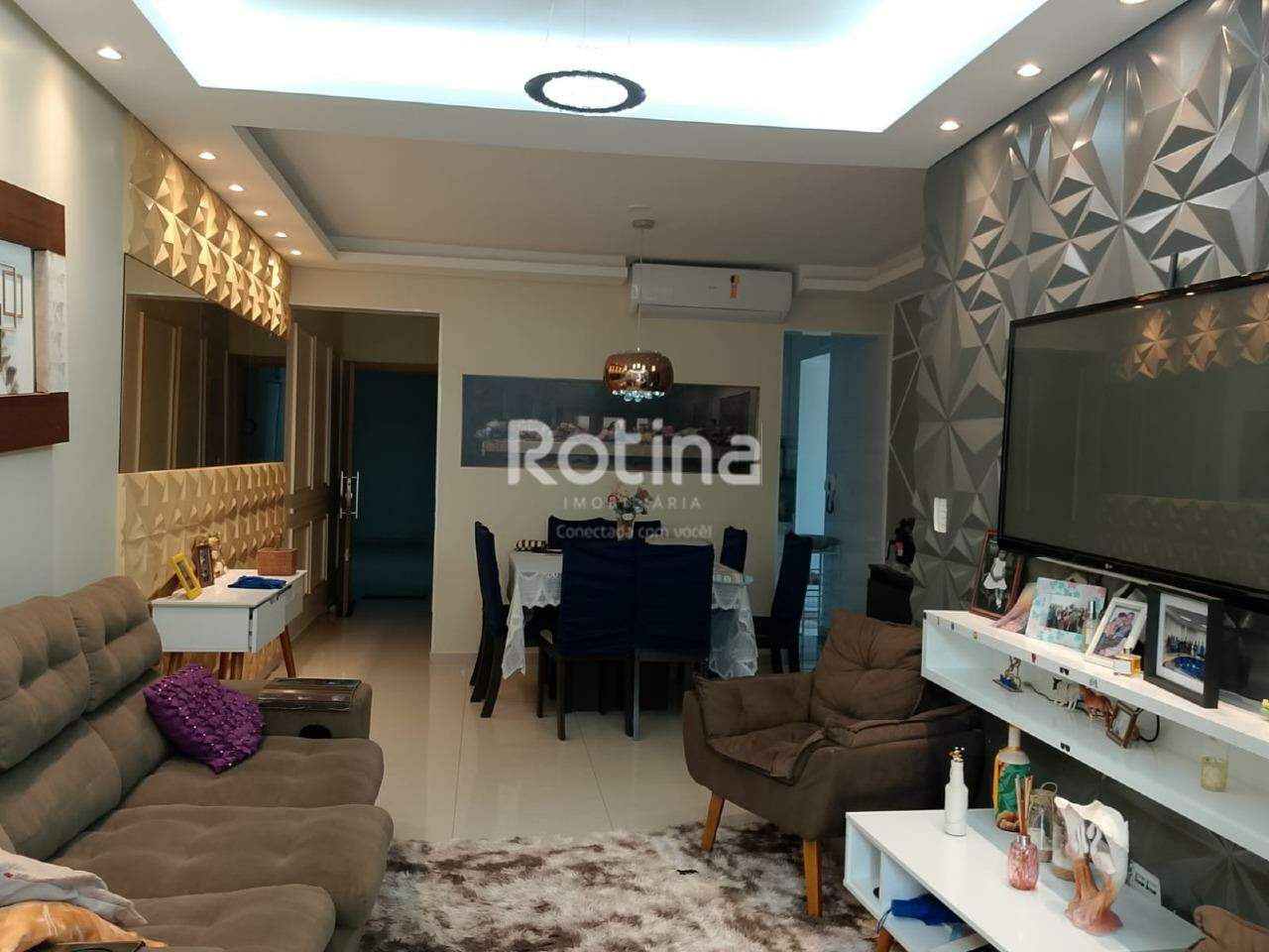 Apartamento à venda, 3 quartos em Uberlândia no bairro Santa Mônica no valor de R$ 480.000,00 - Rotina Imobiliária: 