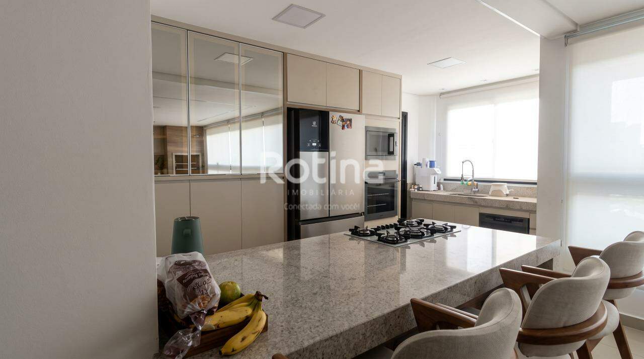 Apartamento à venda, 3 quartos em Uberlândia no bairro Santa Mônica no valor de R$ 990.000,00 - Rotina Imobiliária: 
