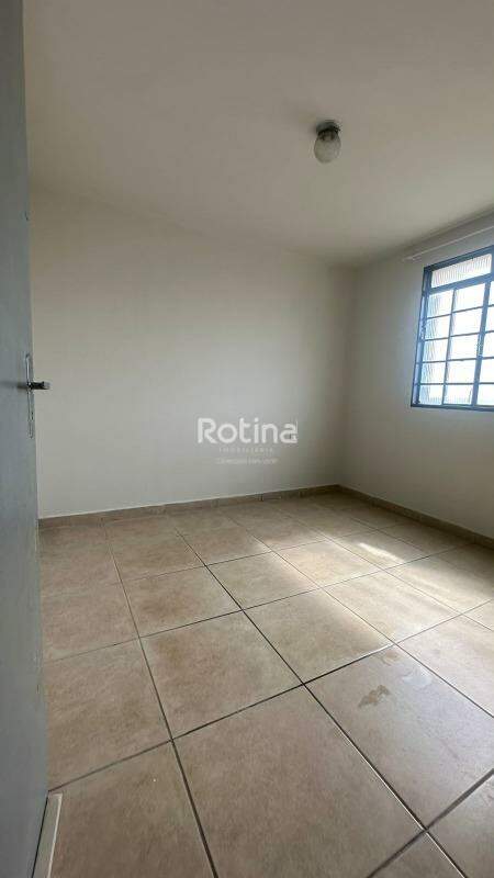 Apartamento à venda, 2 quartos em Uberlândia no bairro Santa Mônica no valor de R$ 170.000,00 - Rotina Imobiliária: 