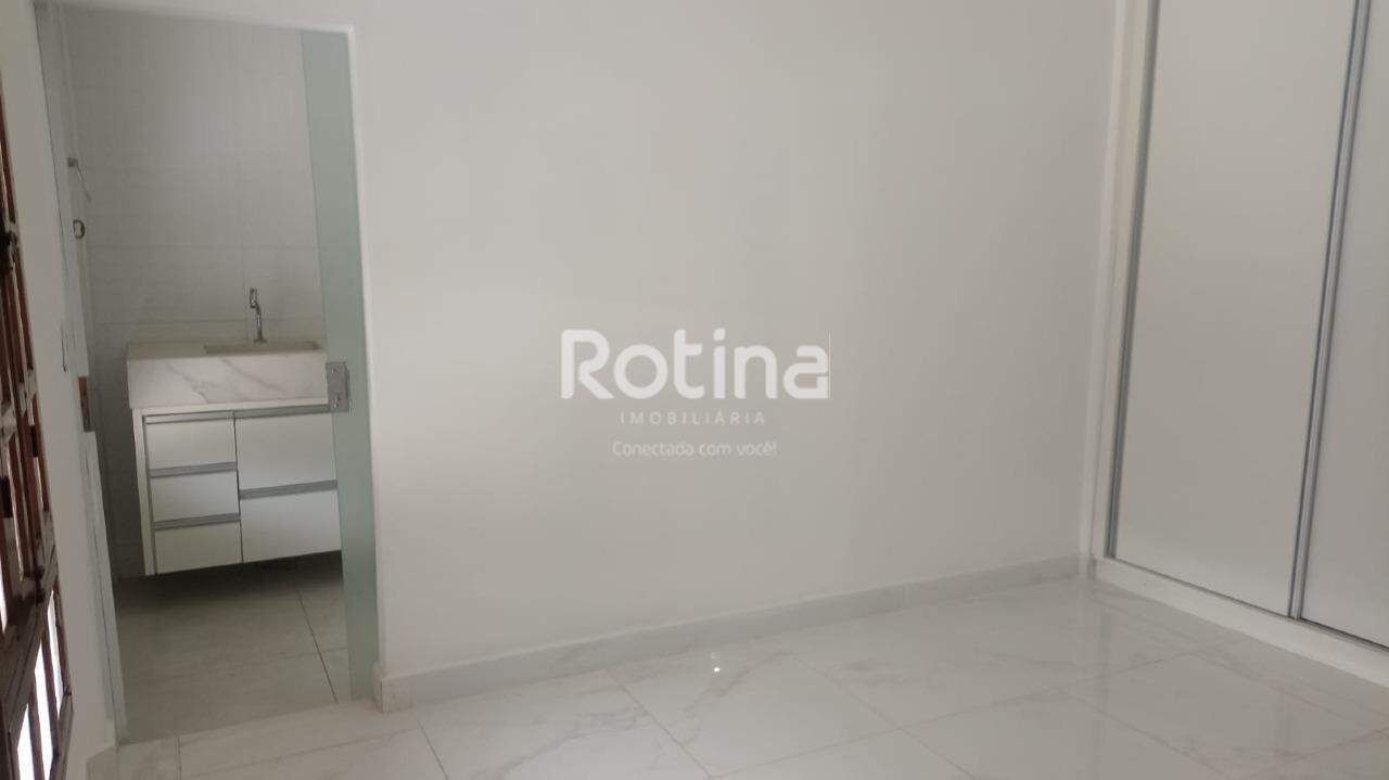 Casa para alugar, 4 quartos em Uberlândia no bairro Vila Póvoa no valor de R$ 4.620,00 - Rotina Imobiliária: 