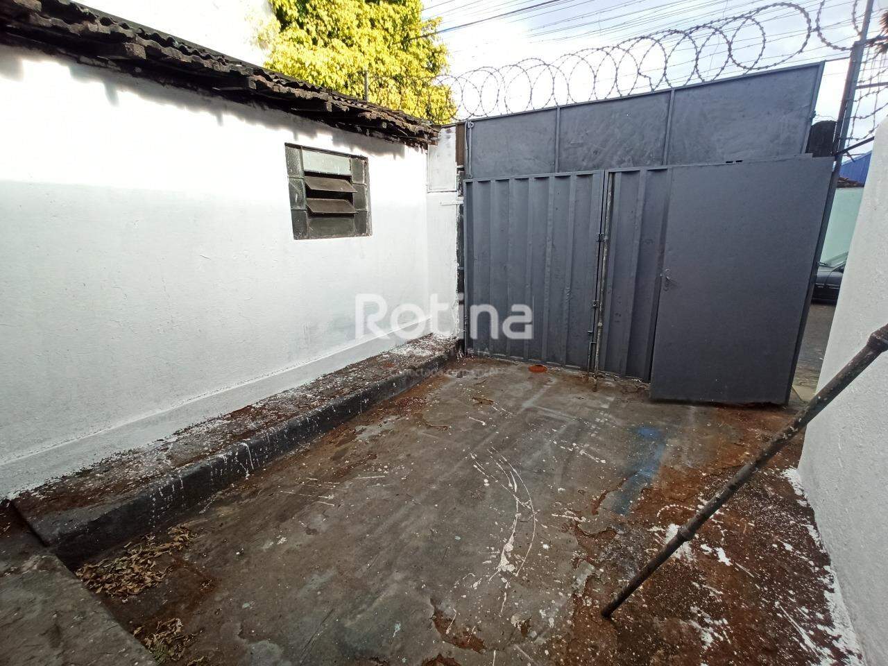 Comercial para alugar, em Uberlândia no bairro Marta Helena no valor de R$ 1.800,00 - Rotina Imobiliária: 