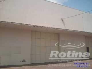 Galpão para alugar, em Uberlândia no bairro Minas Gerais no valor de R$ 12.000,00 - Rotina Imobiliária: 521453.jpg