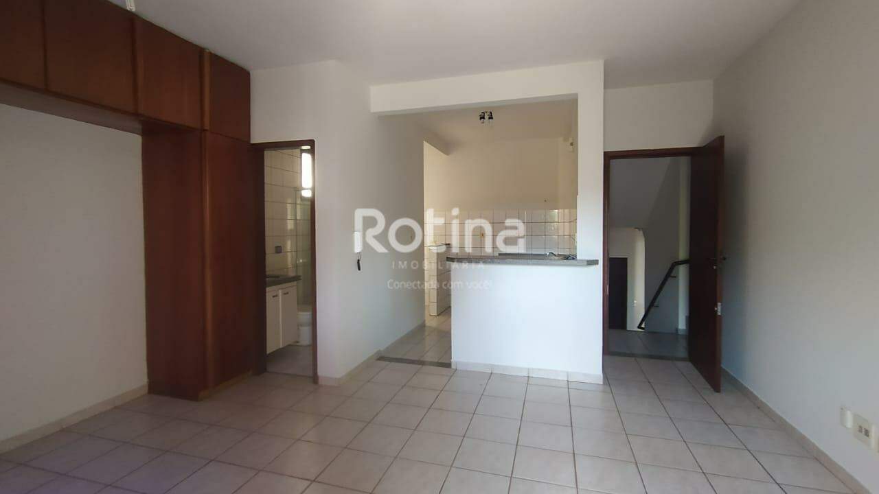 Apartamento para alugar, 1 quarto em Uberlândia no bairro Morada da Colina no valor de R$ 900,00 - Rotina Imobiliária: 