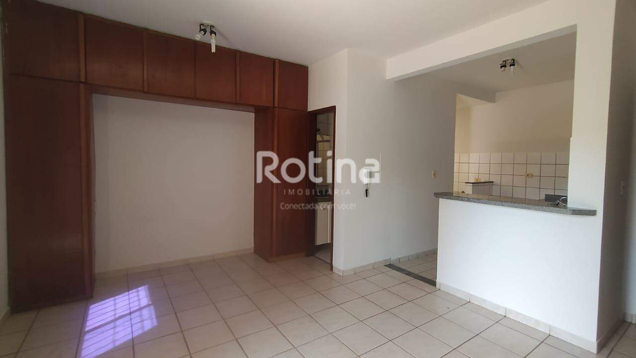 Apartamento para alugar, 1 quarto em Uberlândia no bairro Morada da Colina no valor de R$ 900,00 - Rotina Imobiliária: 